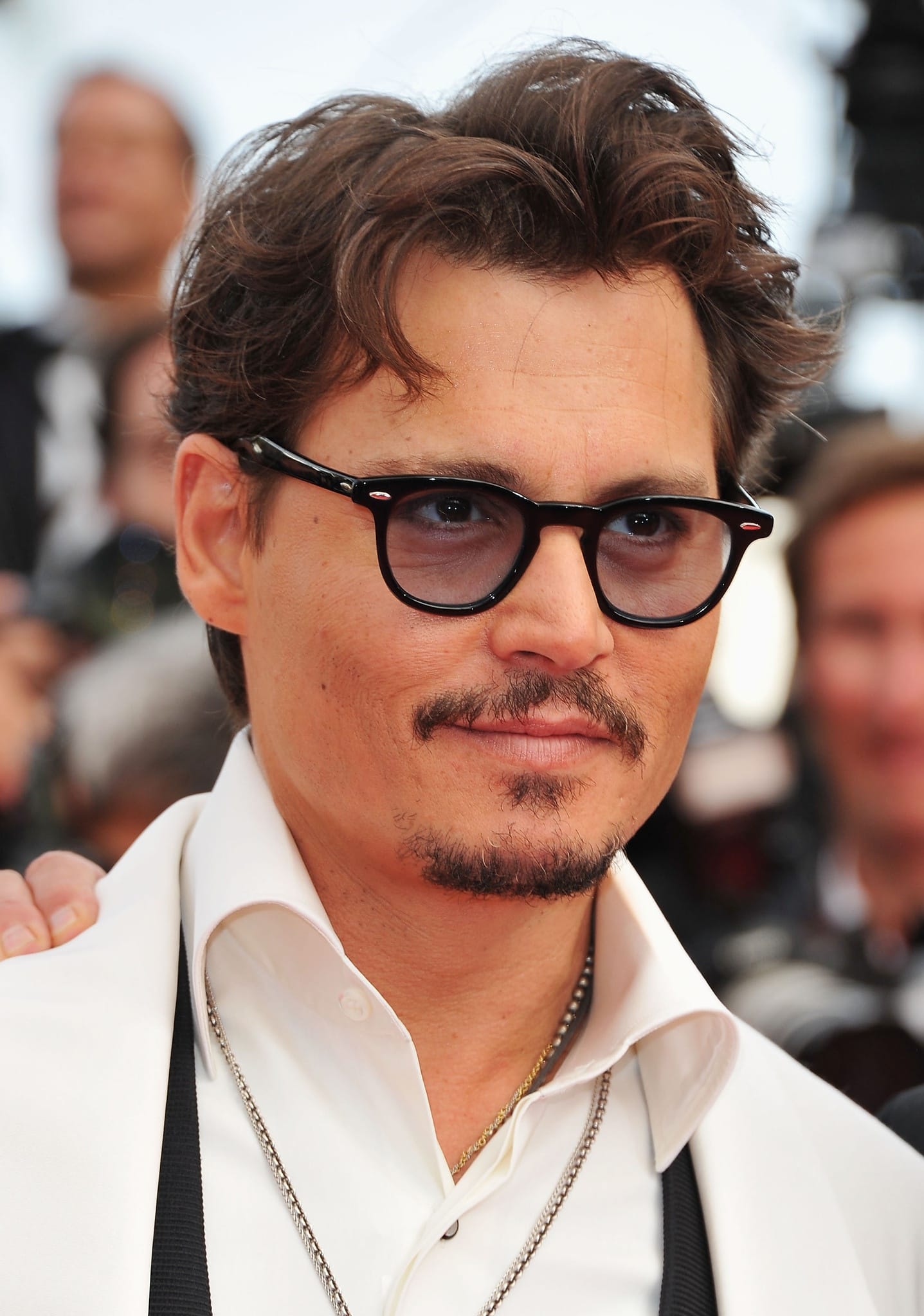 Johnny Depp Let Go From 'Fantastic Beasts' | Age of The Nerd
